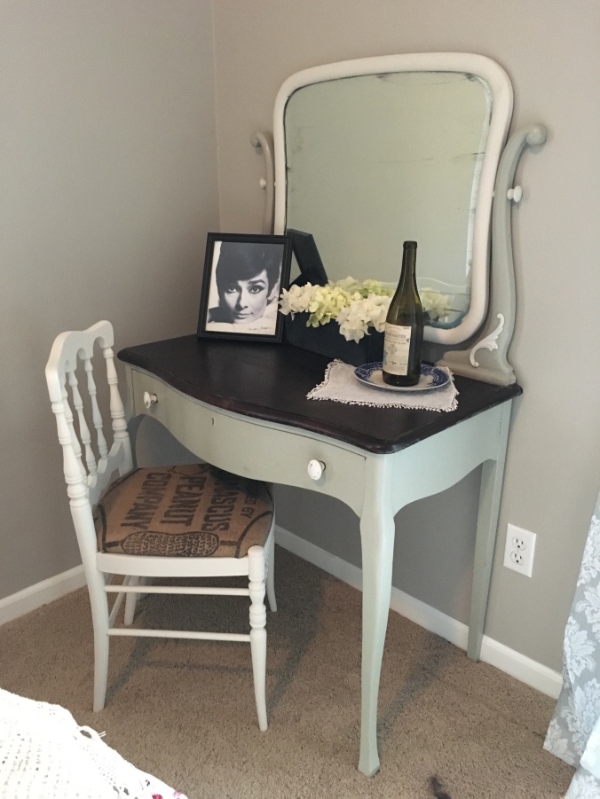 Vintage makeup vanity dresser table remodel and upgrade